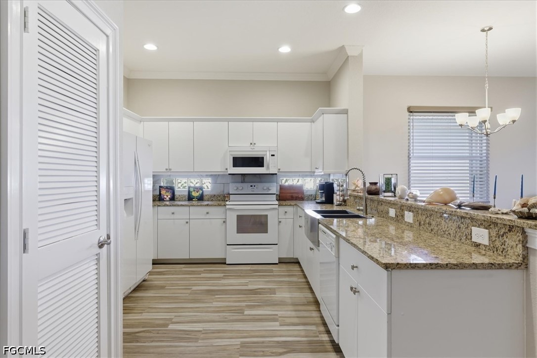 3 Bed Waterfront Home for Sale in Coral Lakes, photo 9