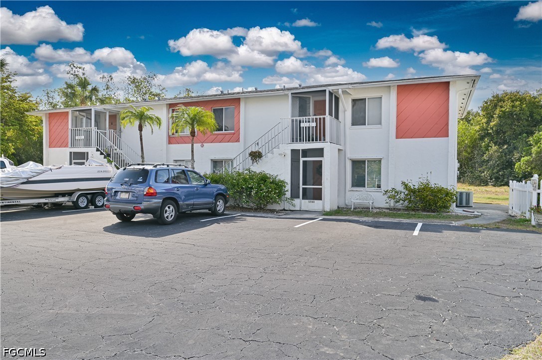 2 Bed Condominium for Sale in North Fort Myers, FL, $125,000 — photo 9