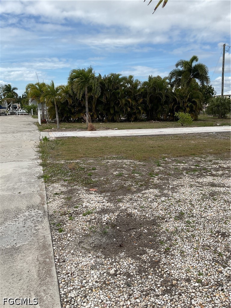 Waterfront Home for Sale in Flamingo Bay, FL, $60,000 — photo 9