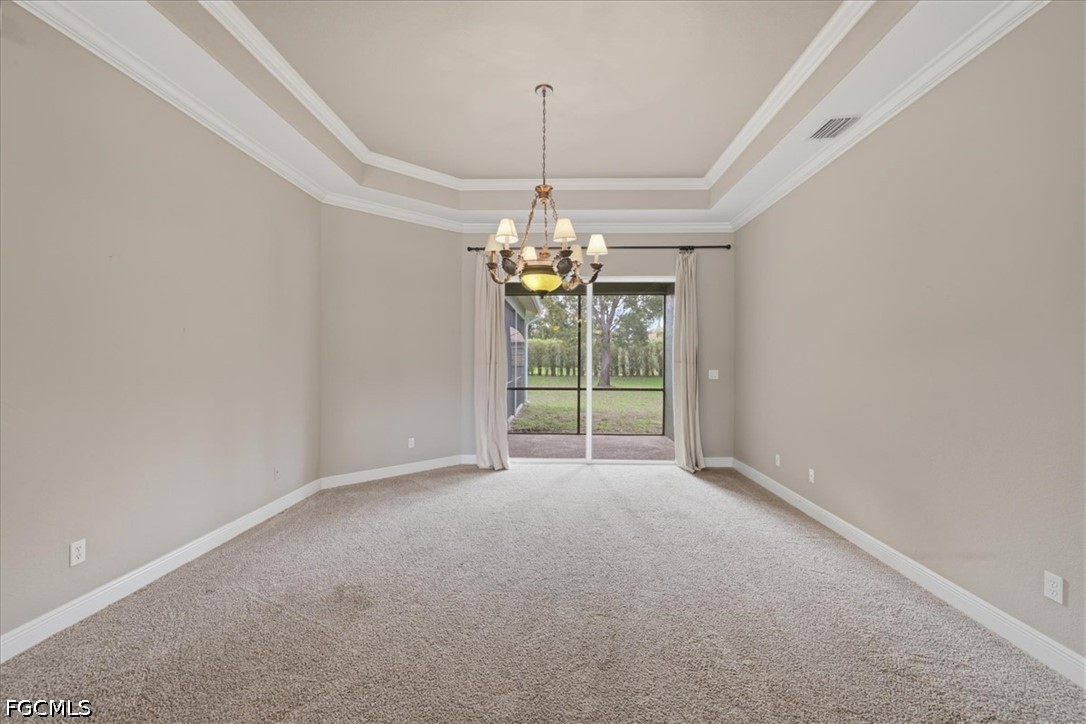 4 Bed SingleFamilyResidence for Sale in Stoneybrook, photo 9