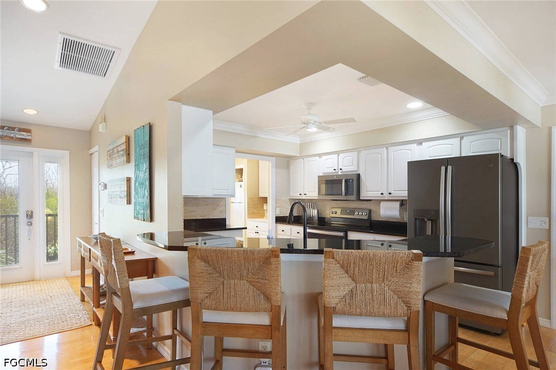 3 Bed Waterfront Home for Sale in Buttonwood Key, FL — photo 9