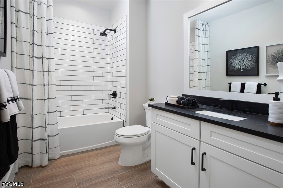 2 Bed SingleFamilyResidence for Sale in Regency, photo 9