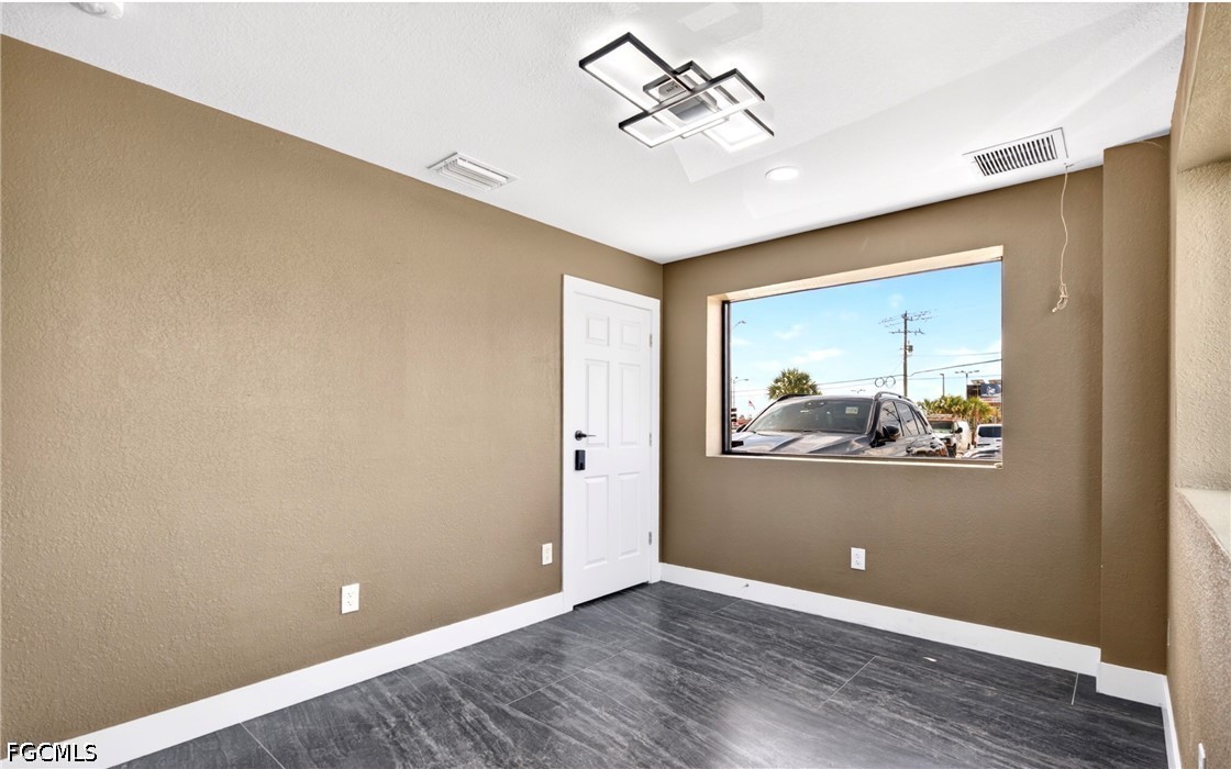 Retail for Sale in North Fort Myers, photo 9