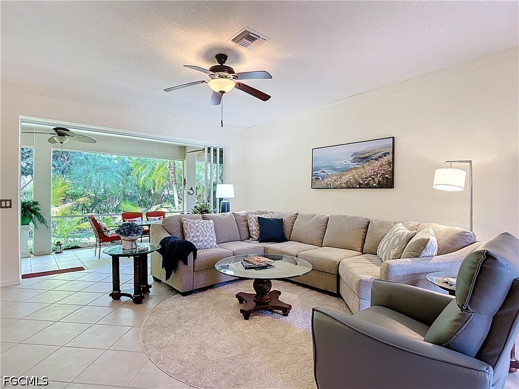 3 Bed SingleFamilyResidence for Sale in North Fort Myers, FL — photo 9