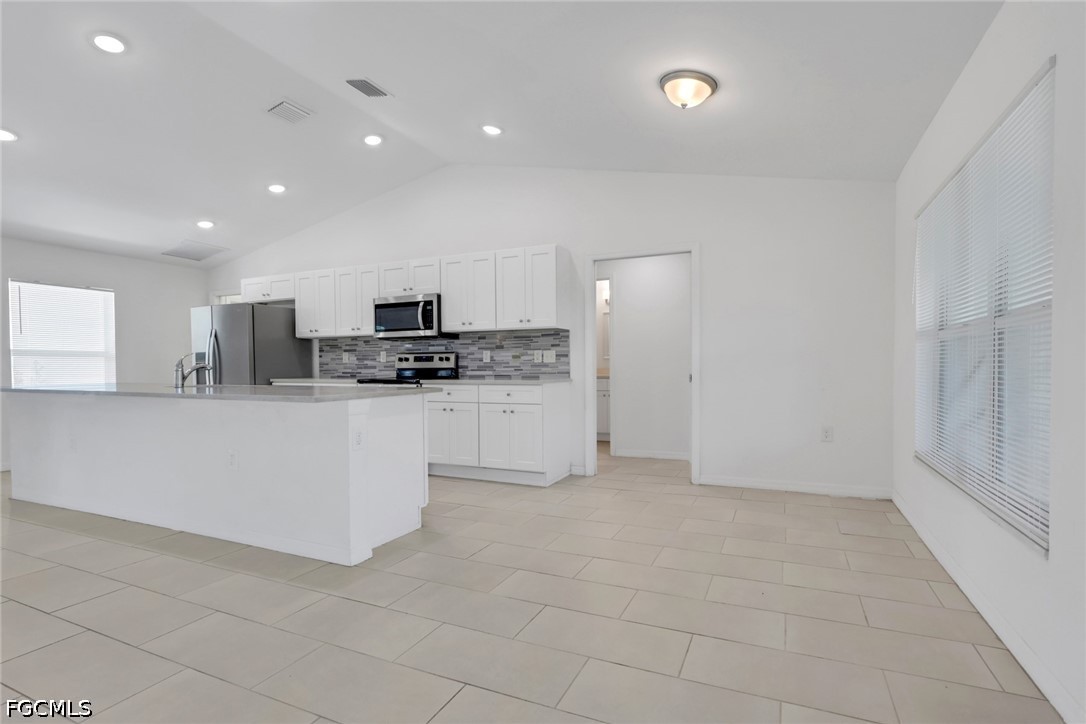 4 Bed SingleFamilyResidence for Sale in Cape Coral, FL — photo 9