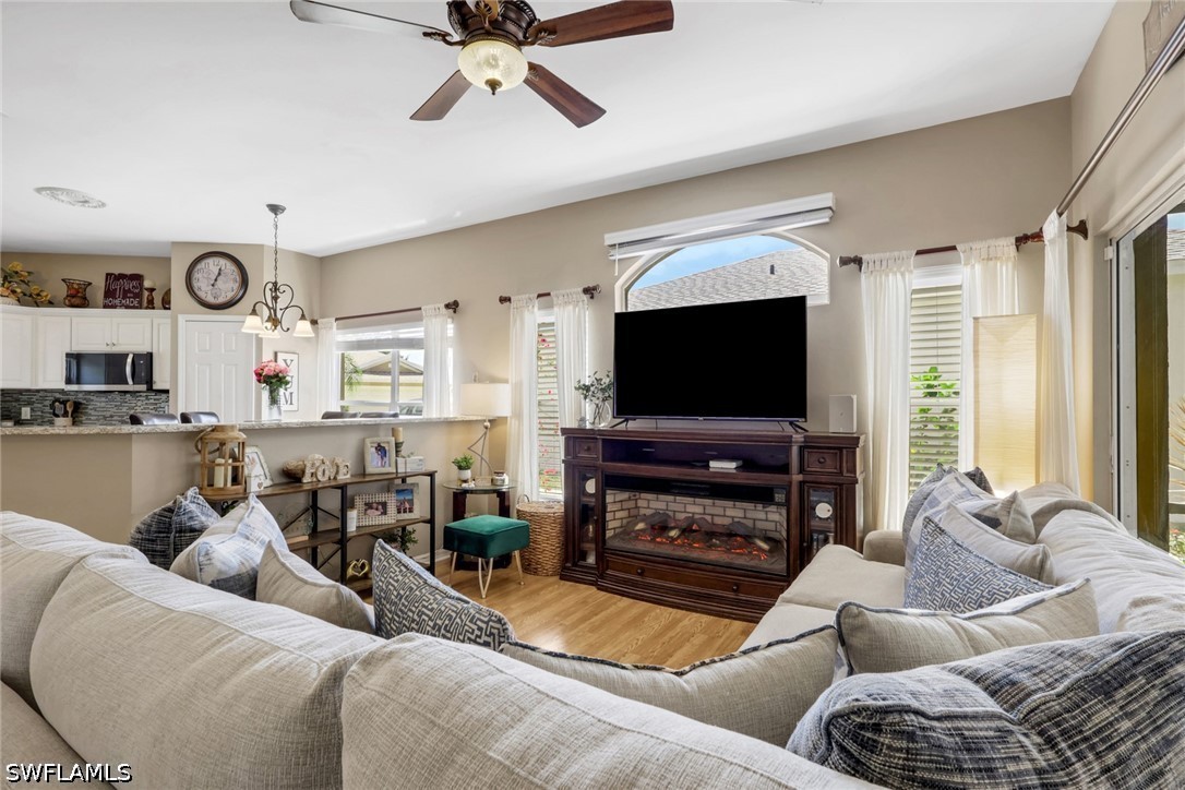2 Bed SingleFamilyResidence for Sale in Estero, FL, $299,000 — photo 9