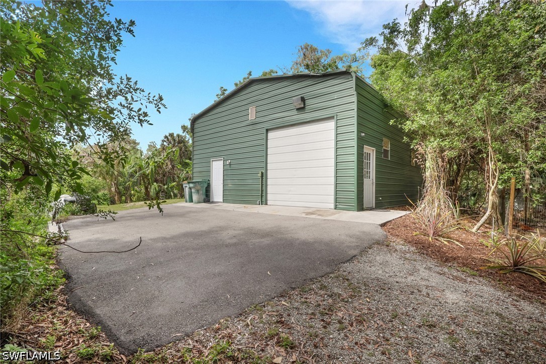 3 Bed Pool Home for Sale in Logan Woods, photo 9