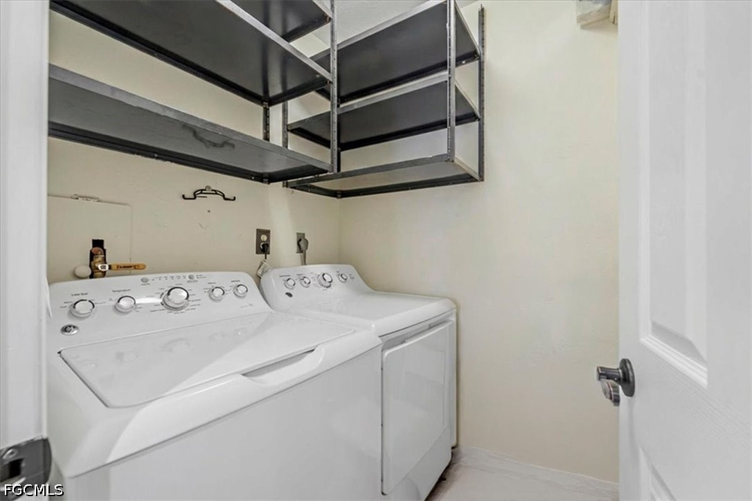 2 Bed Pool Home for Sale in Gullwing Condo, photo 9