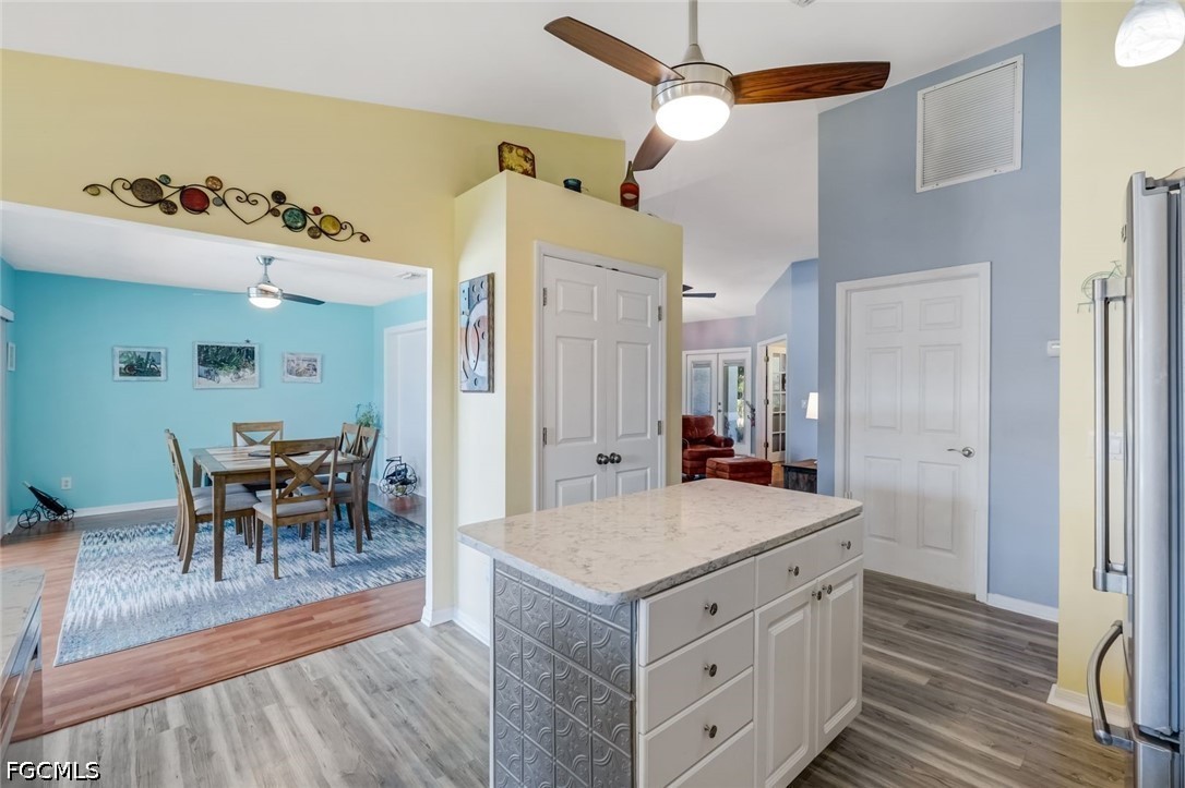 3 Bed Pool Home for Sale in Cape Coral, photo 9