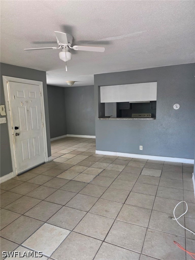 1 Bed Pool Home for Sale in Village Creek, photo 9