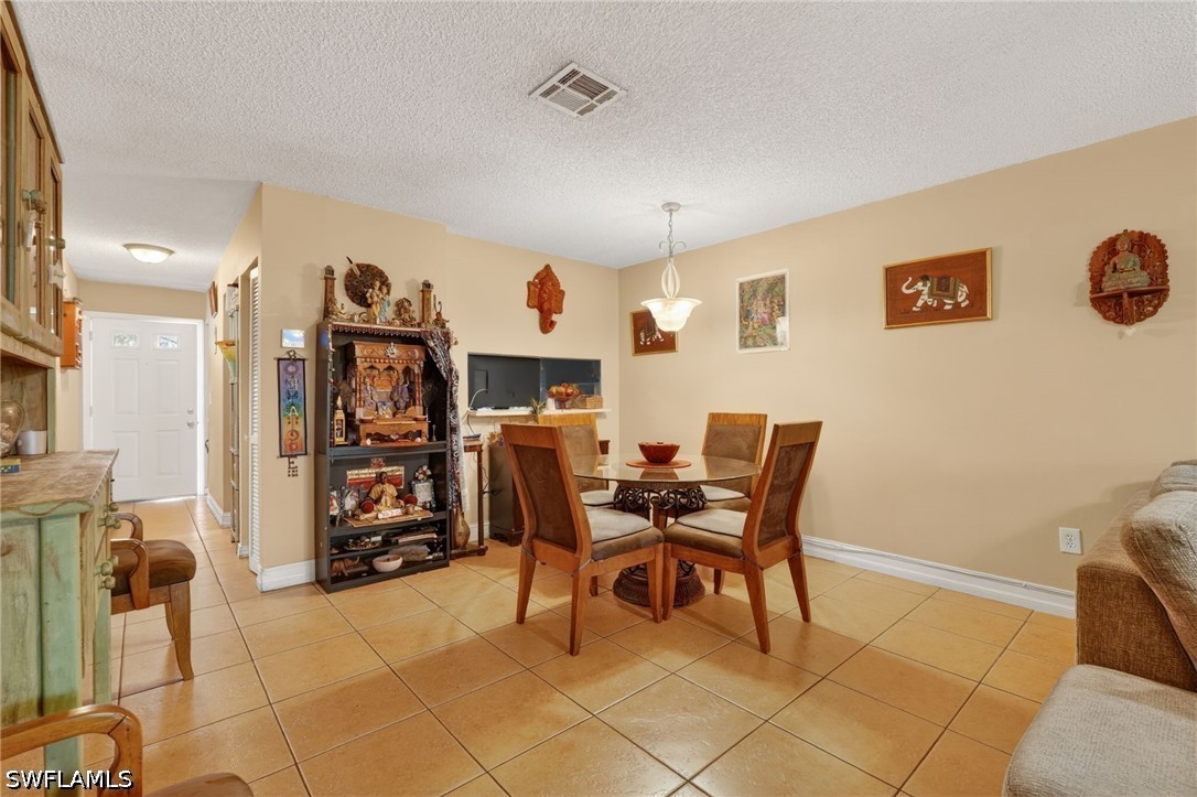 2 Bed Condominium for Sale in Naples, photo 9
