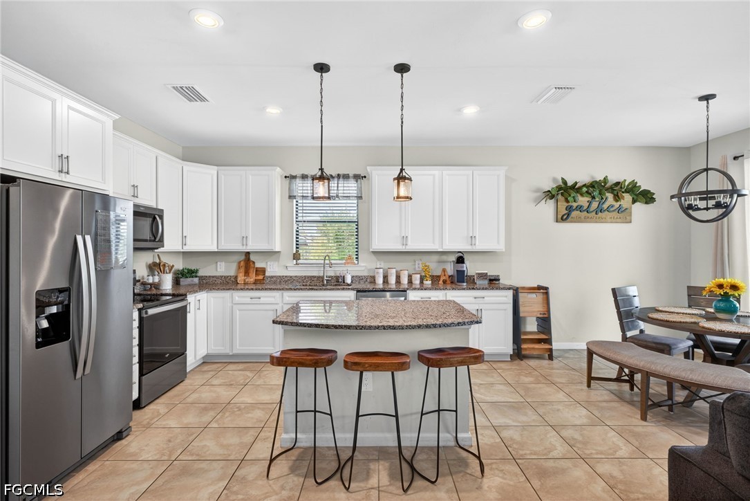 3 Bed SingleFamilyResidence for Sale in Alva, photo 9