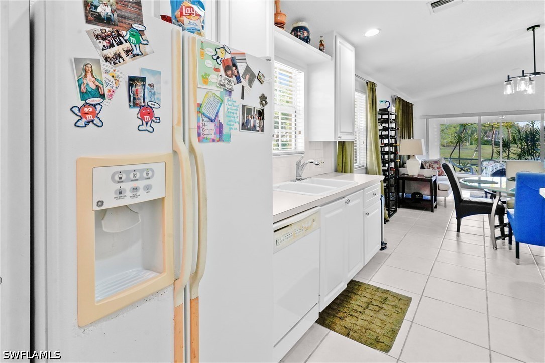 2 Bed Waterfront Home for Sale in San Remo, photo 9