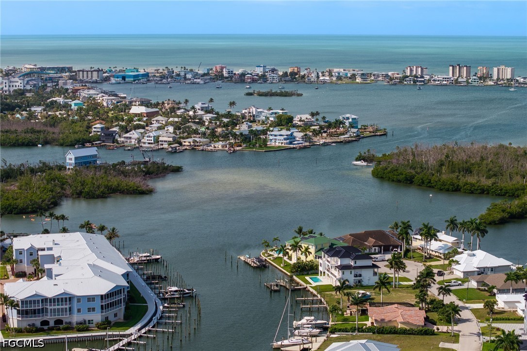 2 Bed Waterfront Home for Sale in Boardwalk Caper, photo 9