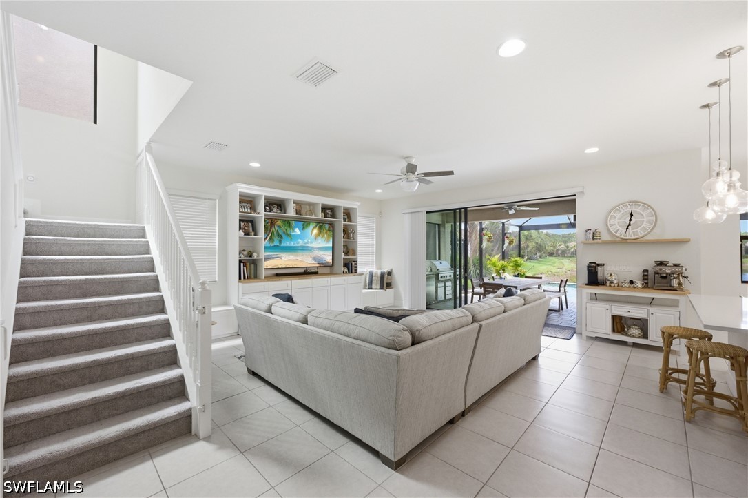 4 Bed Pool Home for Sale in Marina Bay, photo 9