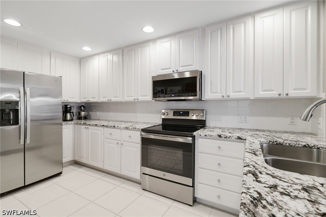 4 Bed Townhouse for Sale in San Remo, FL, $415,000 — photo 9