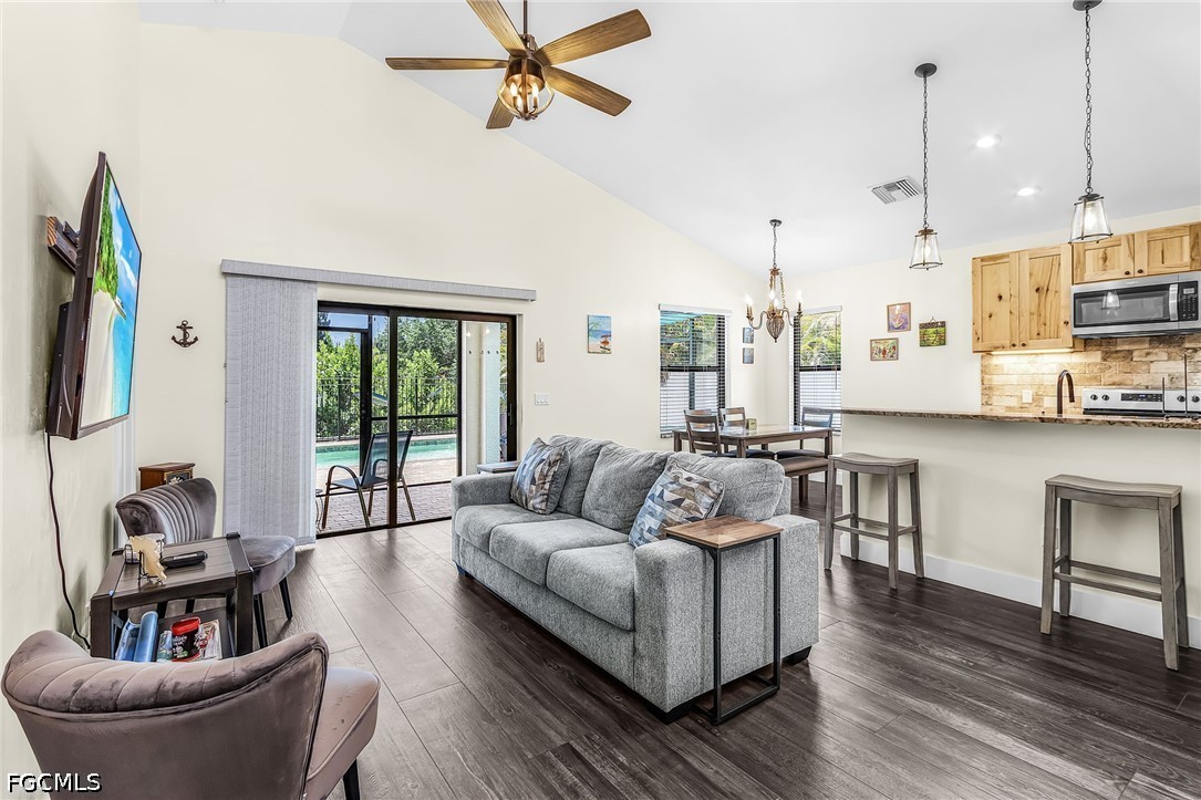 2 Bed Pool Home for Sale in Pine Island Ridge, FL, $399,000 — photo 9