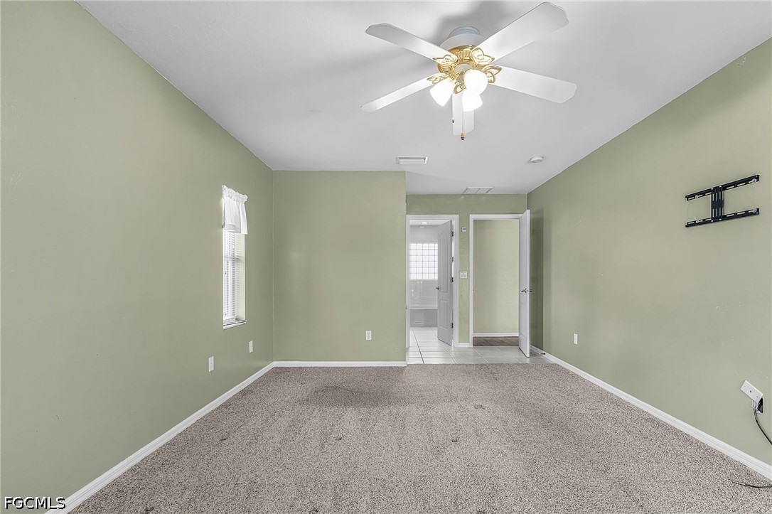 3 Bed Pool Home for Sale in Cape Coral, photo 9