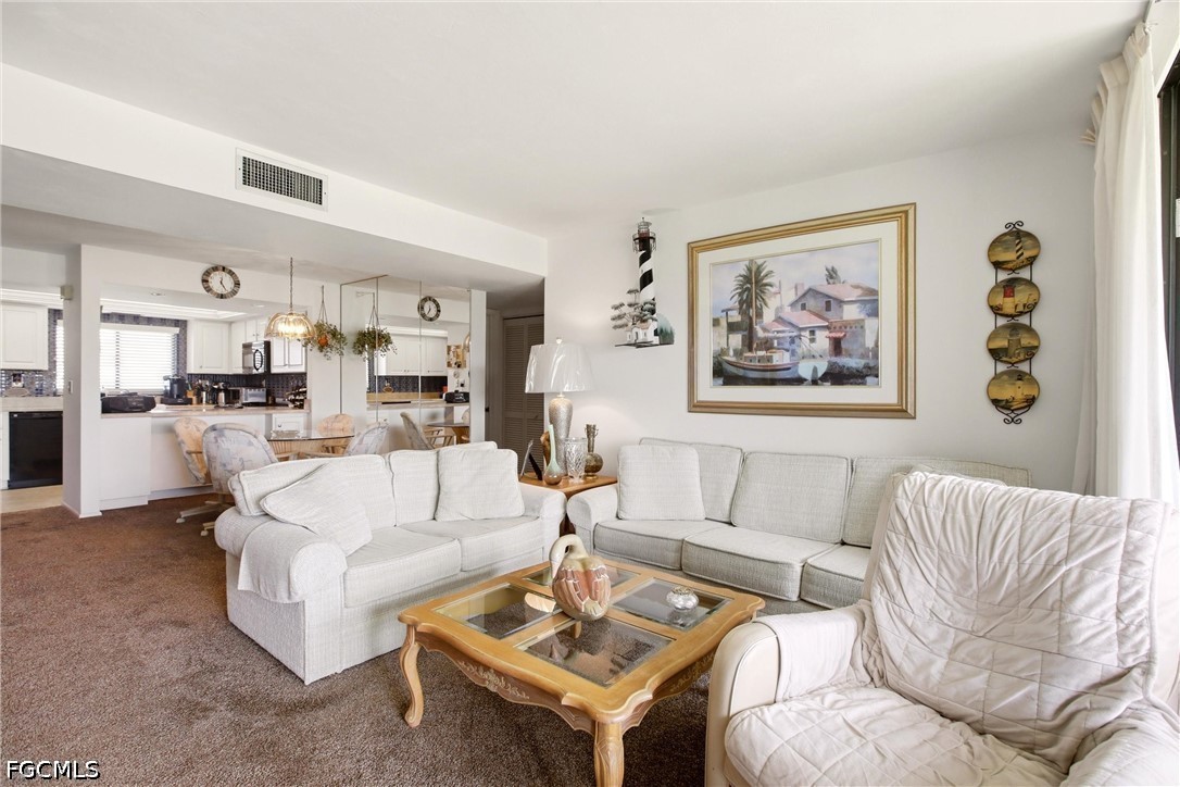 3 Bed Waterfront Home for Sale in Fort Myers, photo 9