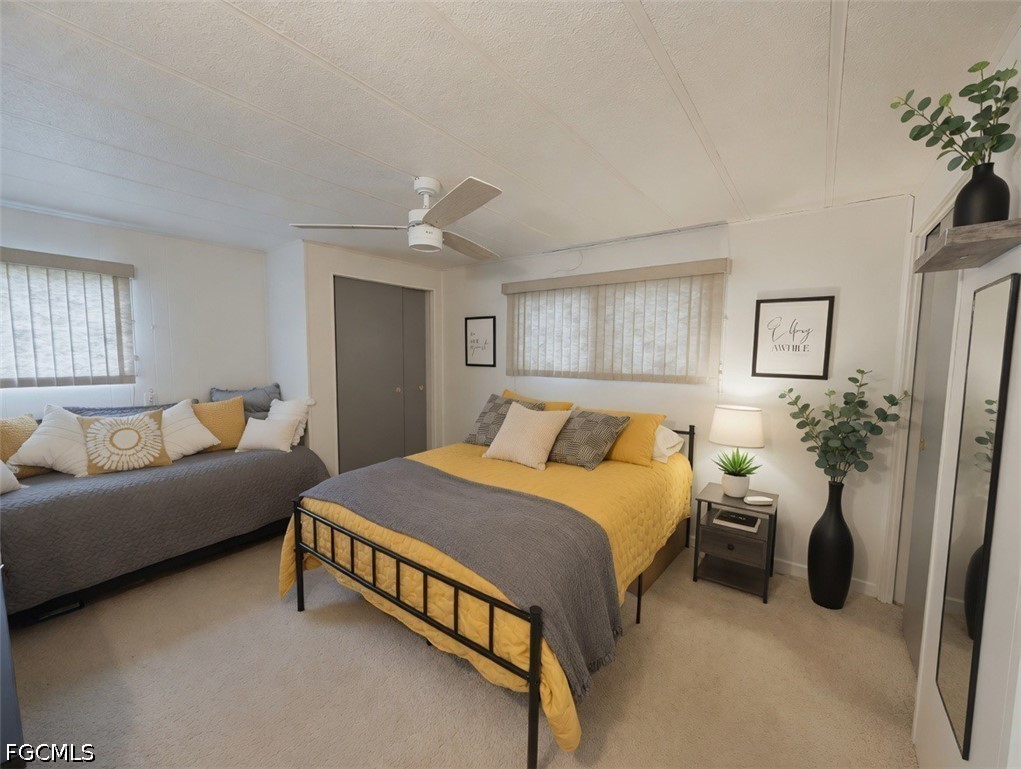 2 Bed ManufacturedHome for Sale in North Fort Myers, photo 9