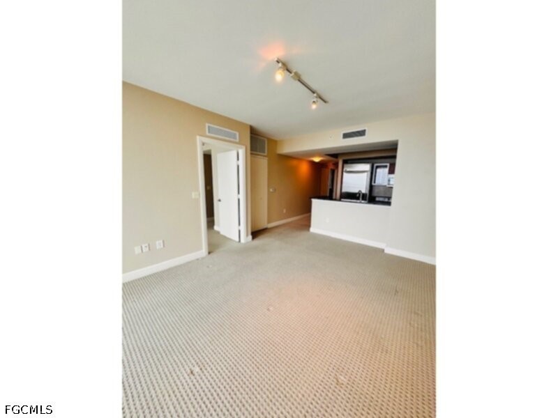 2 Bed Waterfront Home for Sale in Oasis, photo 9