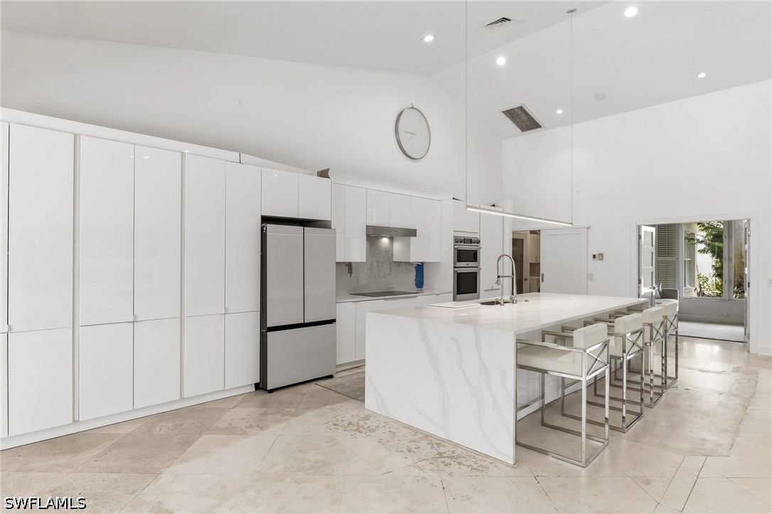 3 Bed Pool Home for Sale in Naples, photo 9