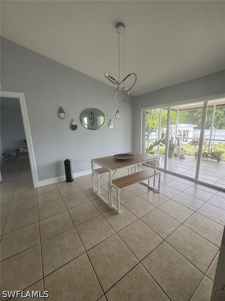 3 Bed SingleFamilyResidence for Sale in Lehigh Acres, photo 9