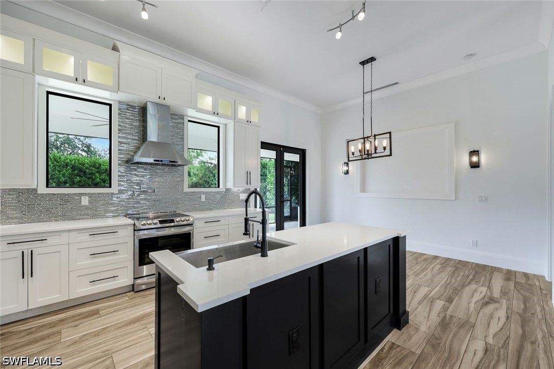 3 Bed SingleFamilyResidence for Sale in Naples, photo 9