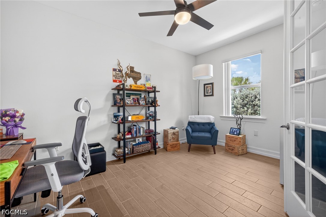 2 Bed Waterfront Home for Sale in Punta Gorda, FL, $300,000 — photo 9