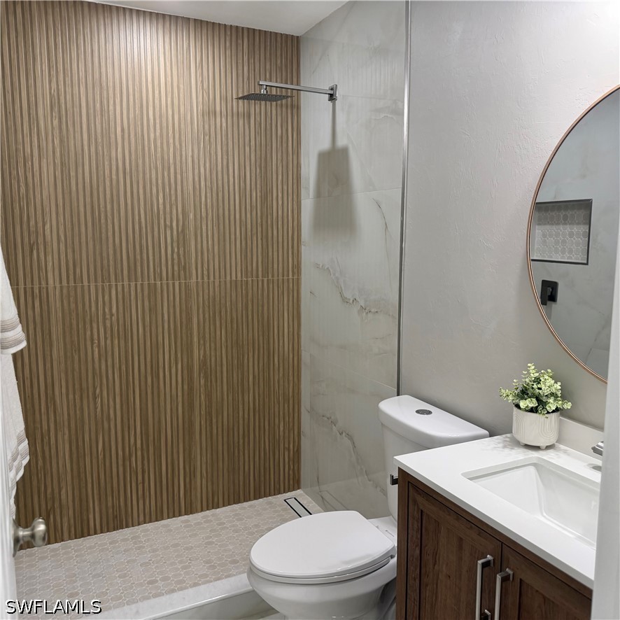 4 Bed SingleFamilyResidence for Sale in Naples, photo 9