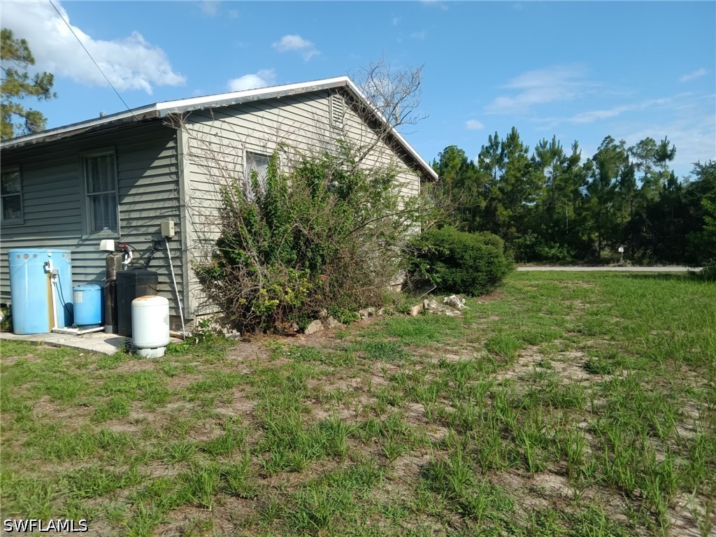 2 Bed SingleFamilyResidence for Sale in Lehigh Acres, photo 9