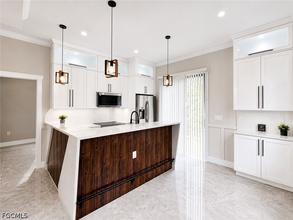3 Bed SingleFamilyResidence for Sale in Lehigh Acres, photo 9