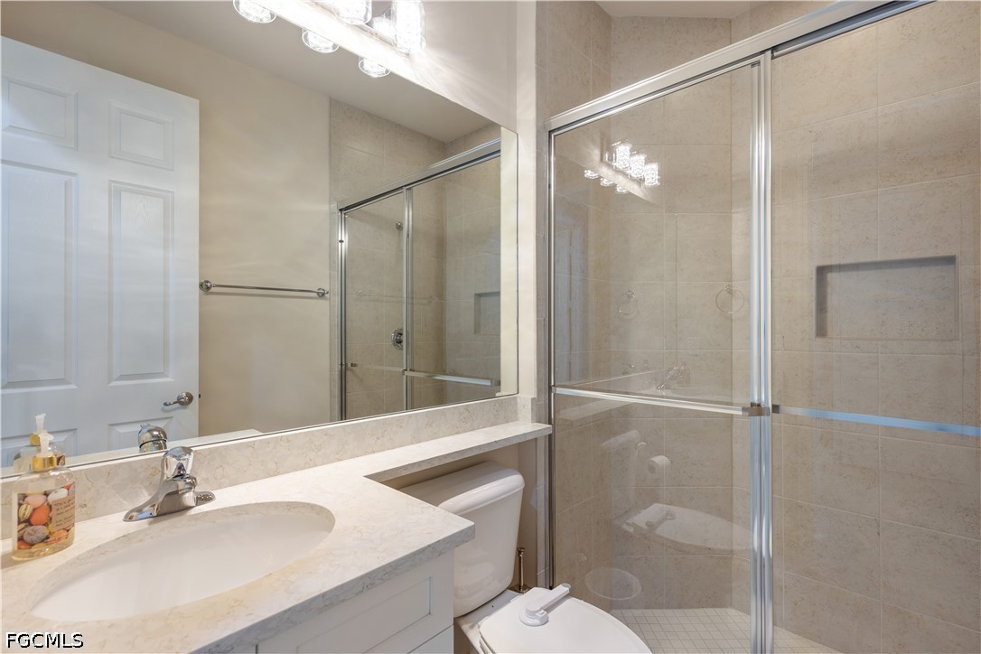 5 Bed SingleFamilyResidence for Sale in Marina Bay, photo 9