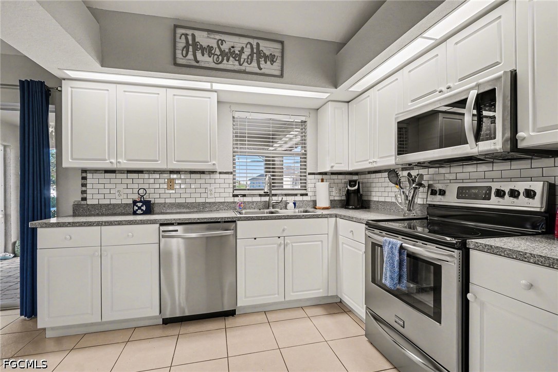 3 Bed Pool Home for Sale in Cape Coral, FL, $5,000 — photo 9