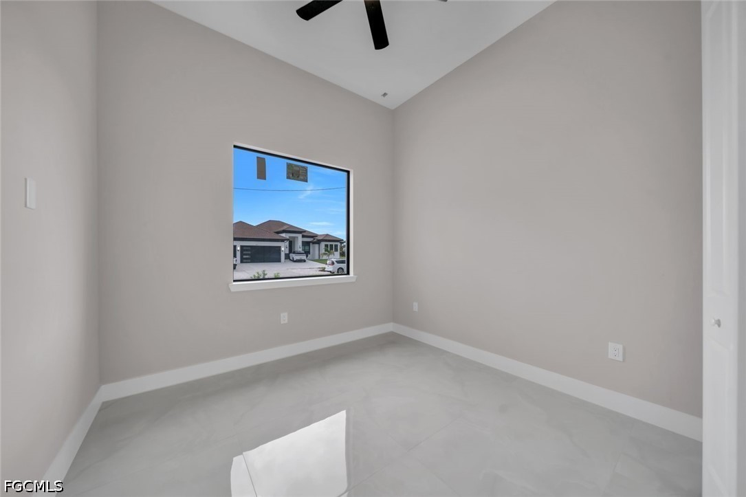 4 Bed SingleFamilyResidence for Sale in Lehigh Acres, FL — photo 9