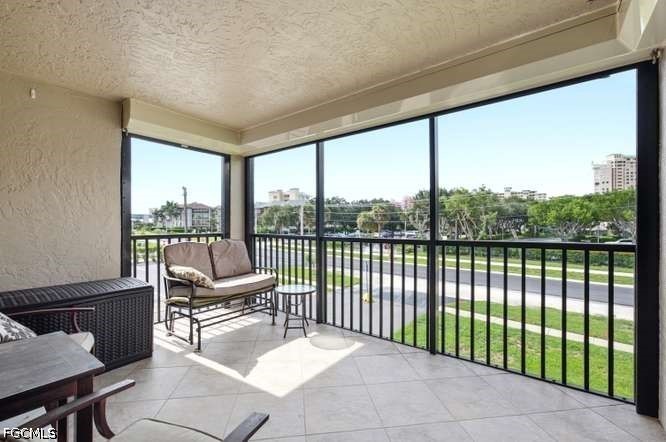 2 Bed Condominium for Sale in Sea View Club, FL, $600,000 — photo 9