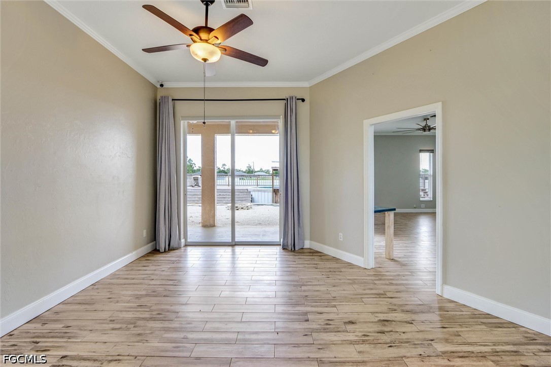 3 Bed Pool Home for Sale in Cape Coral, photo 9