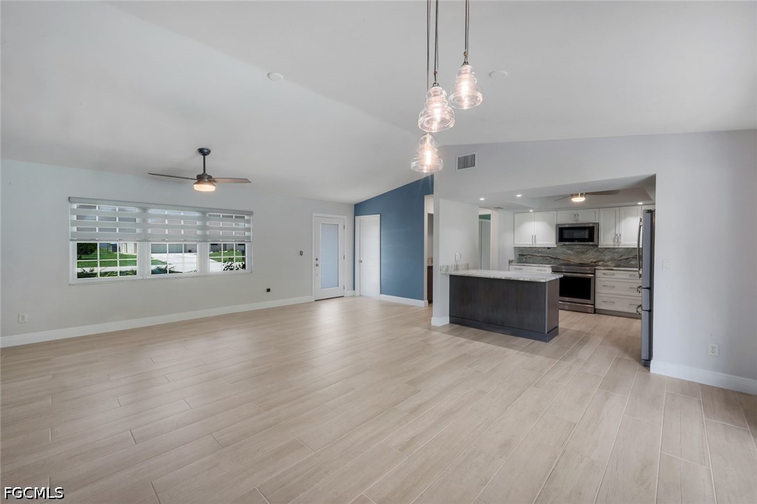 3 Bed Pool Home for Sale in Cape Coral, FL, $2,800 — photo 9