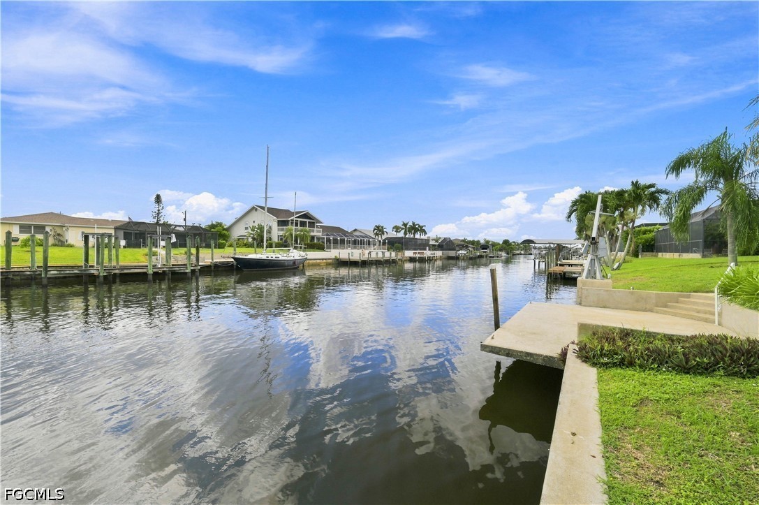 3 Bed Waterfront Home for Sale in Cape Coral, FL, $449,800 — photo 9