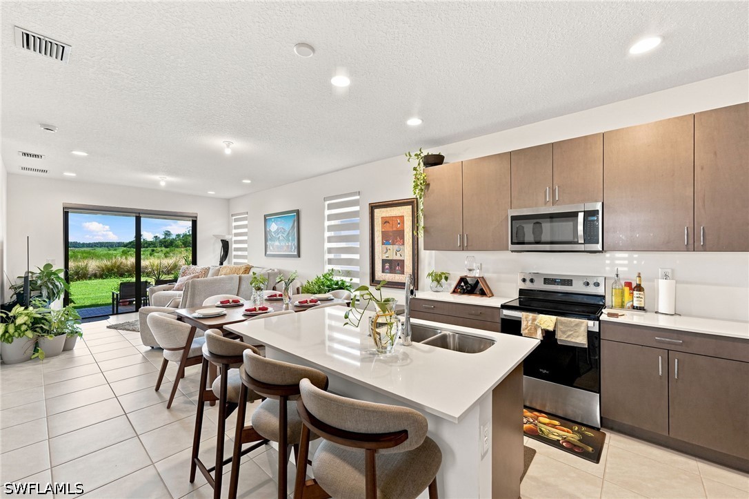 2 Bed SingleFamilyResidence for Sale in Silverwood, photo 9