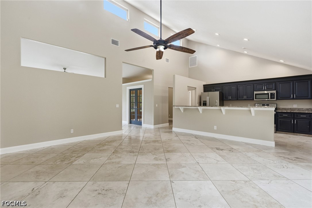 3 Bed SingleFamilyResidence for Sale in Naples, FL, $549,900 — photo 9