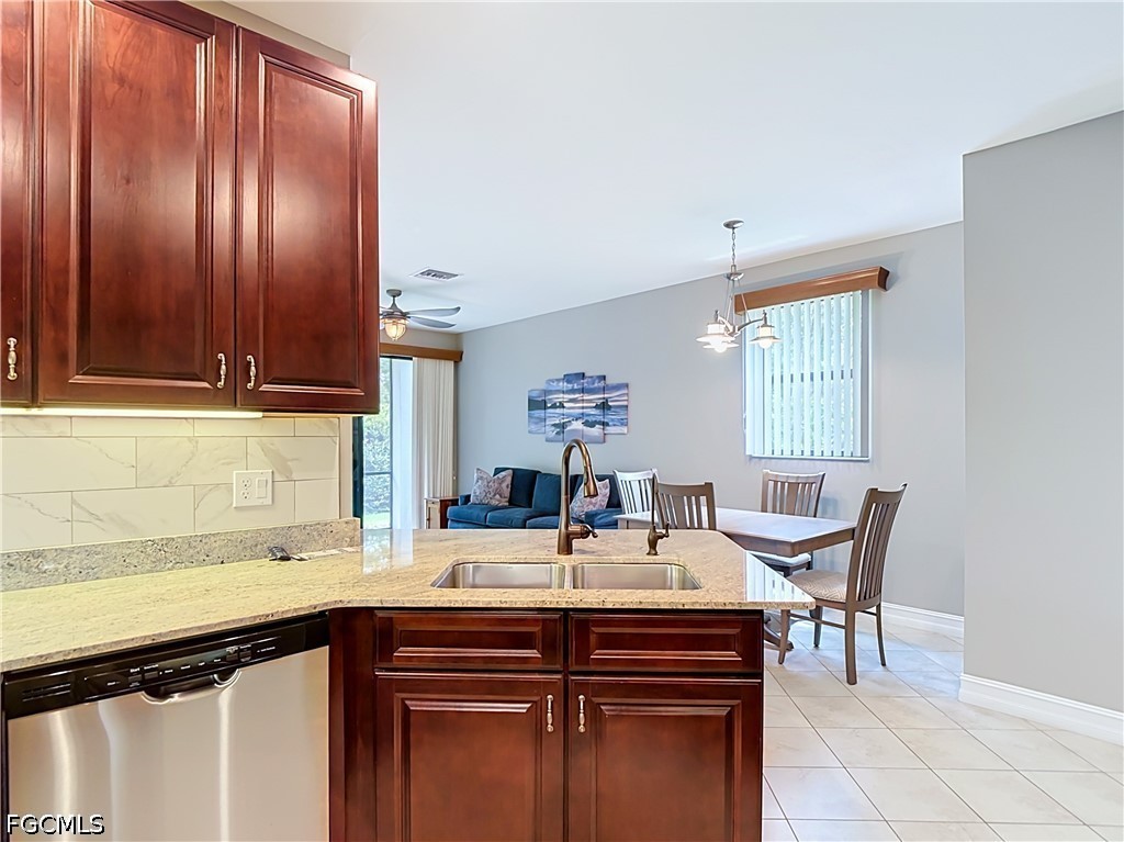 3 Bed Townhouse for Sale in Portofino Springs, FL — photo 9