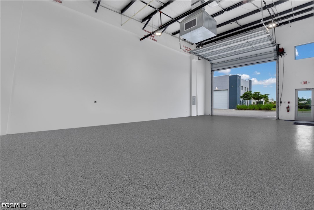 Office for Sale in Fort Myers, FL, $300,000 — photo 9