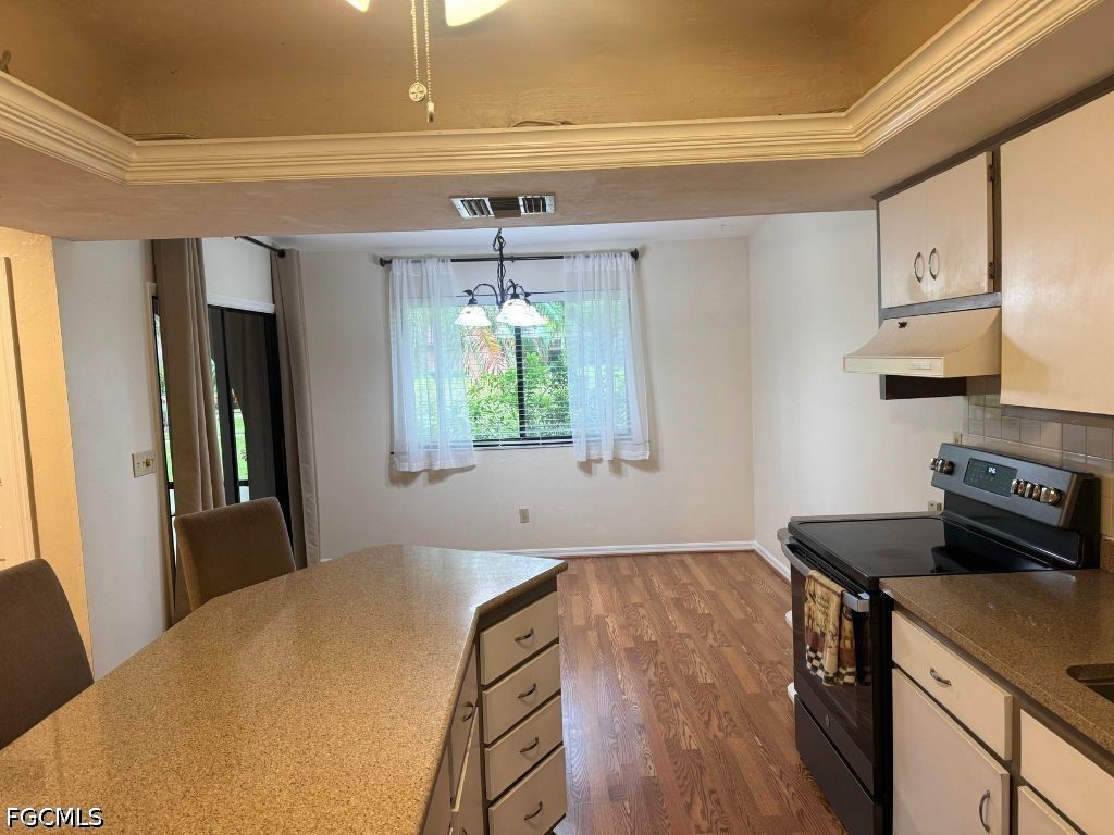 2 Bed Townhouse for Sale in Hacienda Village, FL, $2,075 — photo 9