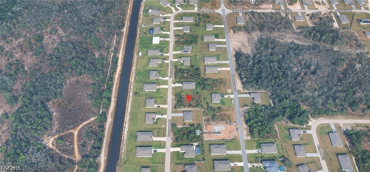 Residential for Sale in Mirror Lakes, photo 9