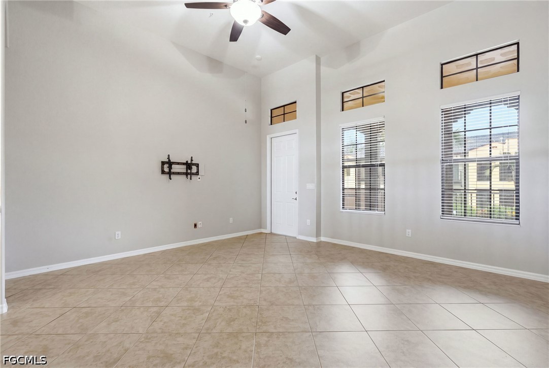 2 Bed Condominium for Sale in Paseo, FL, $299,000 — photo 9