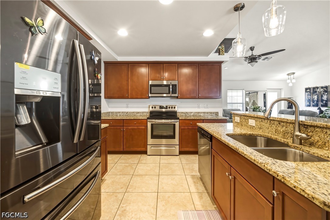 4 Bed SingleFamilyResidence for Sale in Cape Coral, FL — photo 9