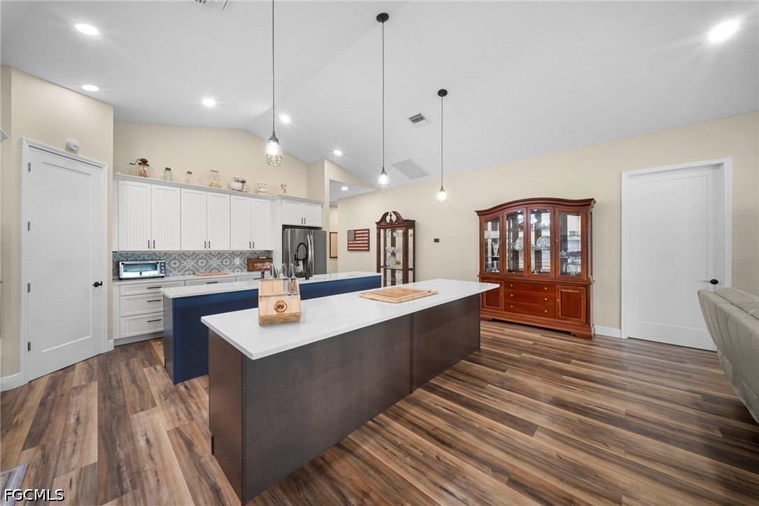 3 Bed SingleFamilyResidence for Sale in Alva, FL, $1,059,000 — photo 9