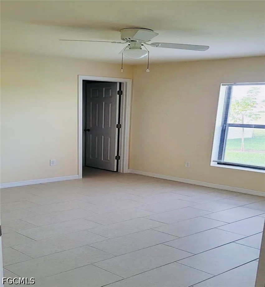 3 Bed Duplex for Sale in Cape Coral, photo 9
