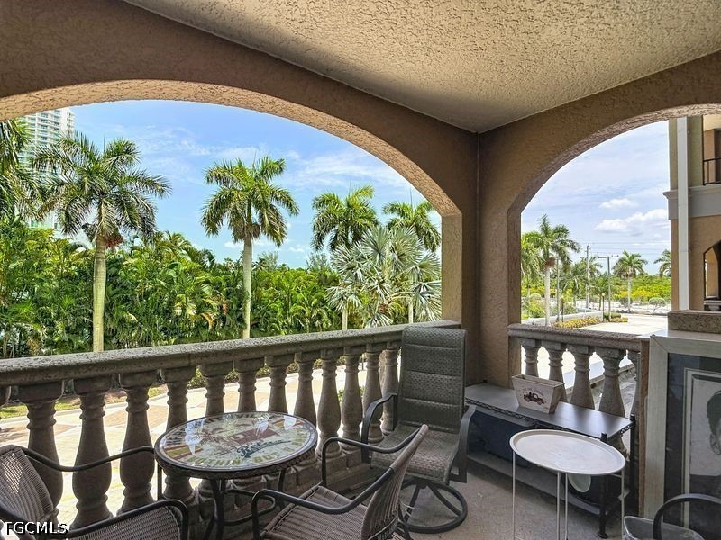 2 Bed Waterfront Home for Sale in Alta Mar, FL, $218,500 — photo 9